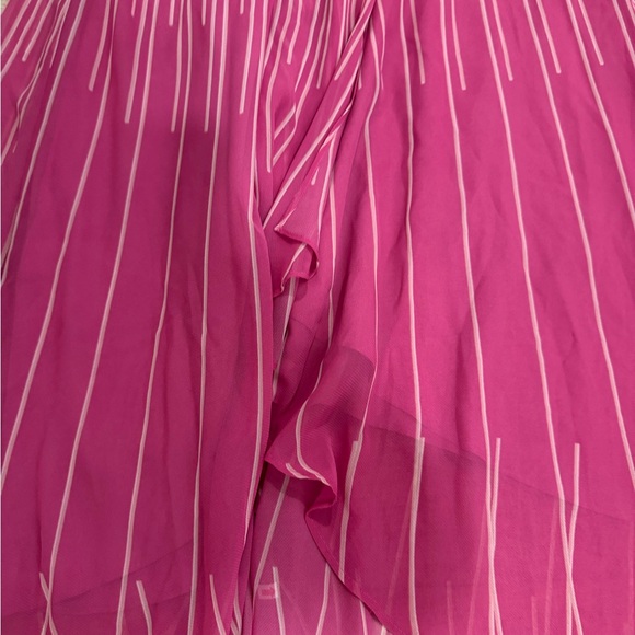 BCBGMaxazria linear high-low cocktail Dress in Ibis Rose color - Picture 7 of 10